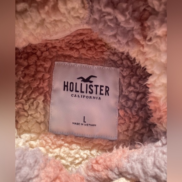 Hollister Pink Camo Sherpa Hoodie - Picture 3 of 3